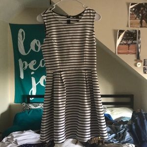 Forever 21 dress